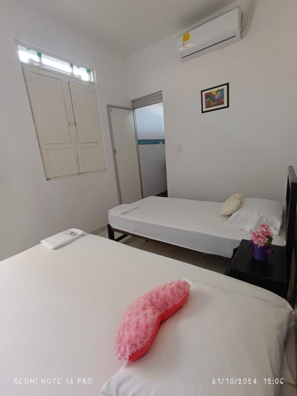Hospedaje Casa Cultural Saberes เนย์บา ภายนอก รูปภาพ